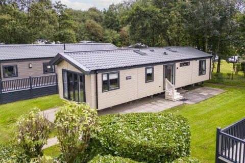 View Full Details for Atlas Ovation, Rivers Edge Country Park