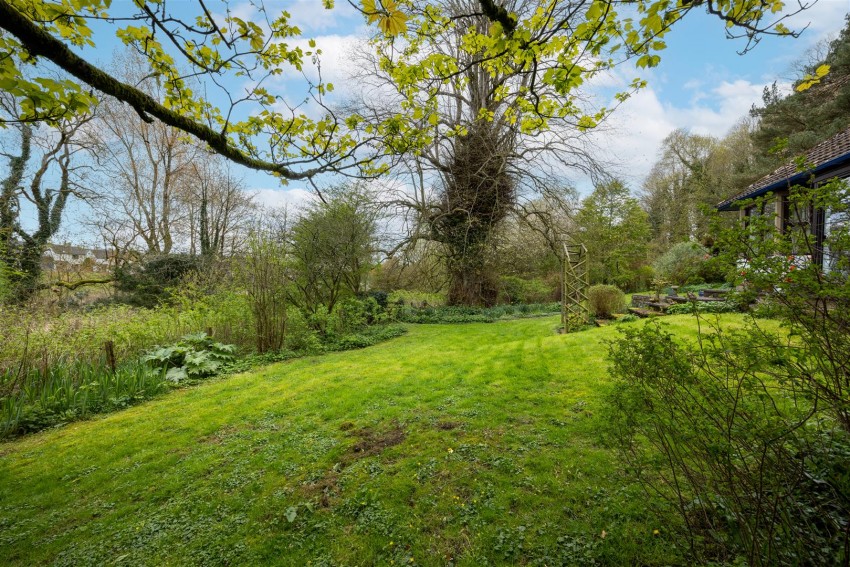 Images for Ellerburn, Burton Road, Lower Bentham