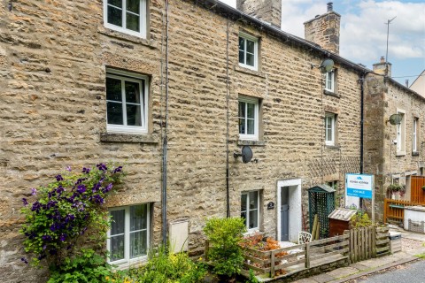 View Full Details for Duck Cottage, Mill Lane, Lower Bentham.