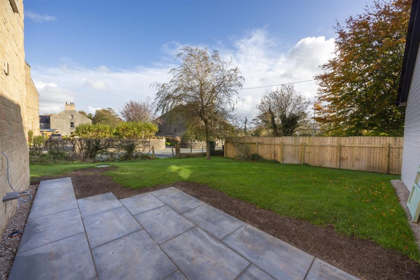 Images for 1 Bluebell Bank, High Bentham