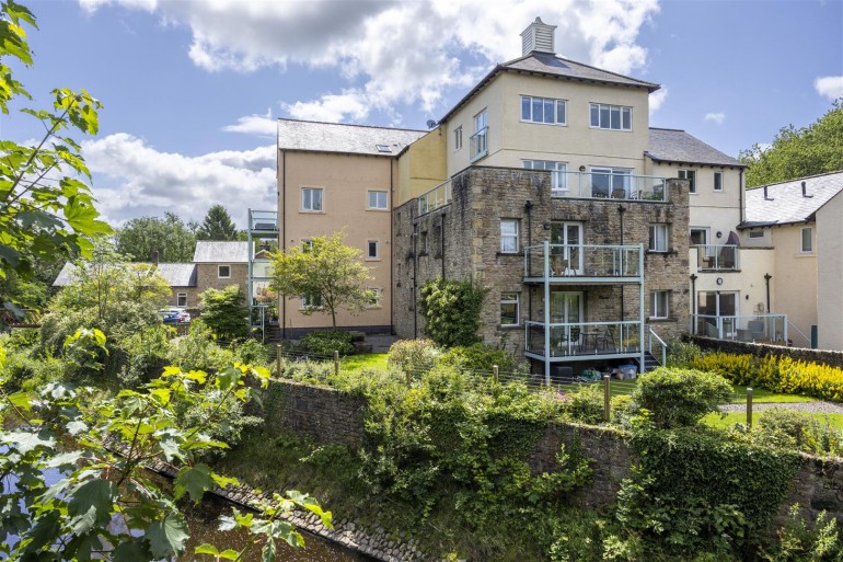 10 Millers Ford, Low Bentham