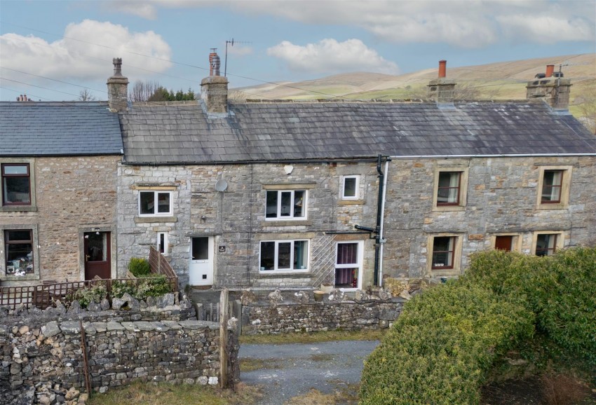 Images for 2 Rowe End, Horton-In-Ribblesdale.