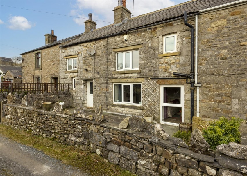 Images for 2 Rowe End, Horton-In-Ribblesdale.