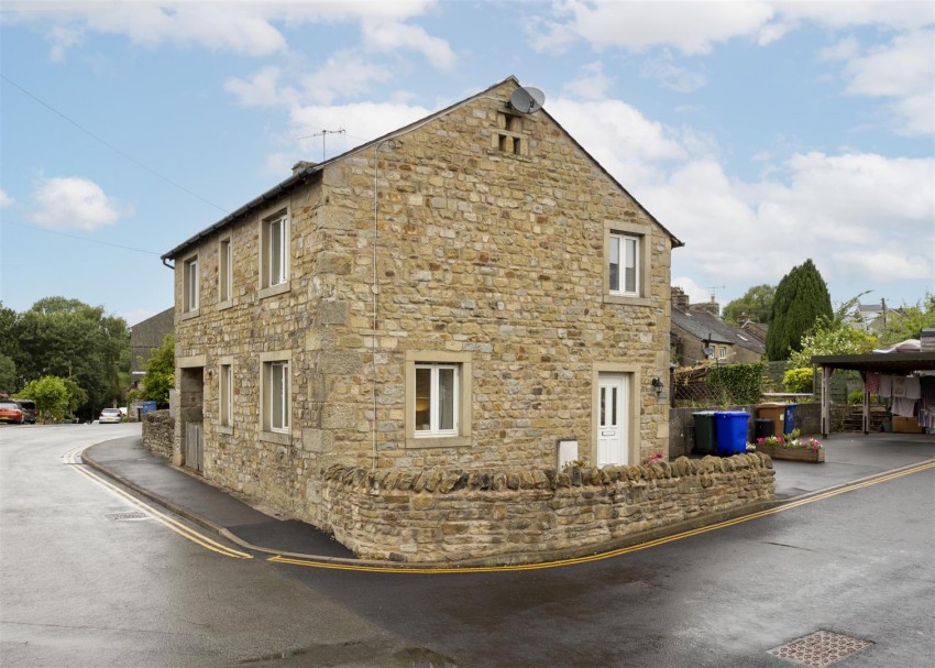 Images for Dawson Cottage, Low Bentham