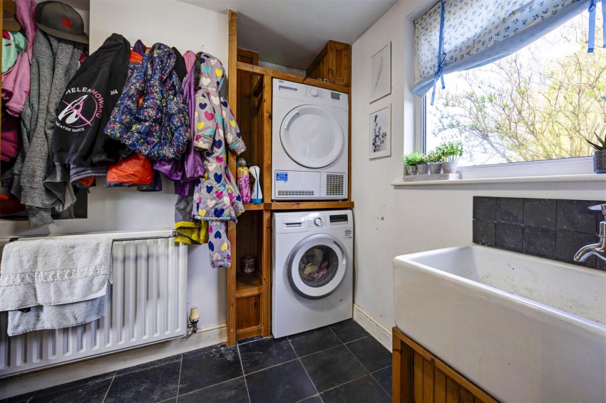 Images for Cheveley, High Bentham
