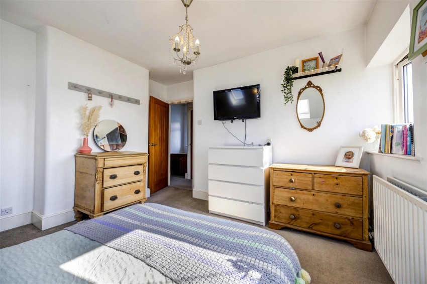 Images for Cheveley, High Bentham