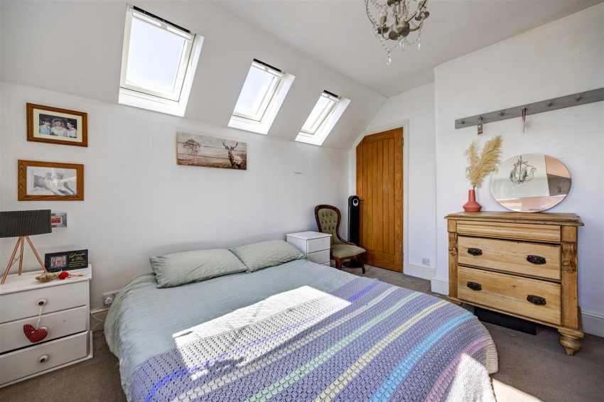 Images for Cheveley, High Bentham
