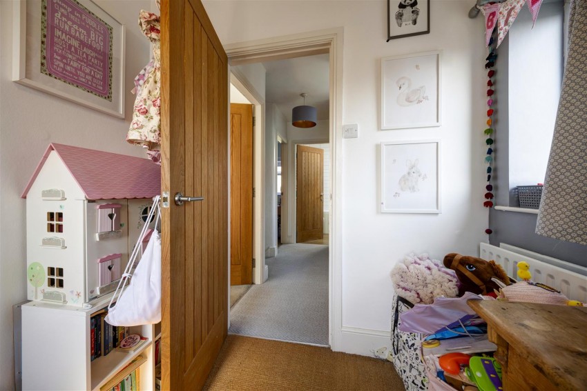 Images for Cheveley, High Bentham