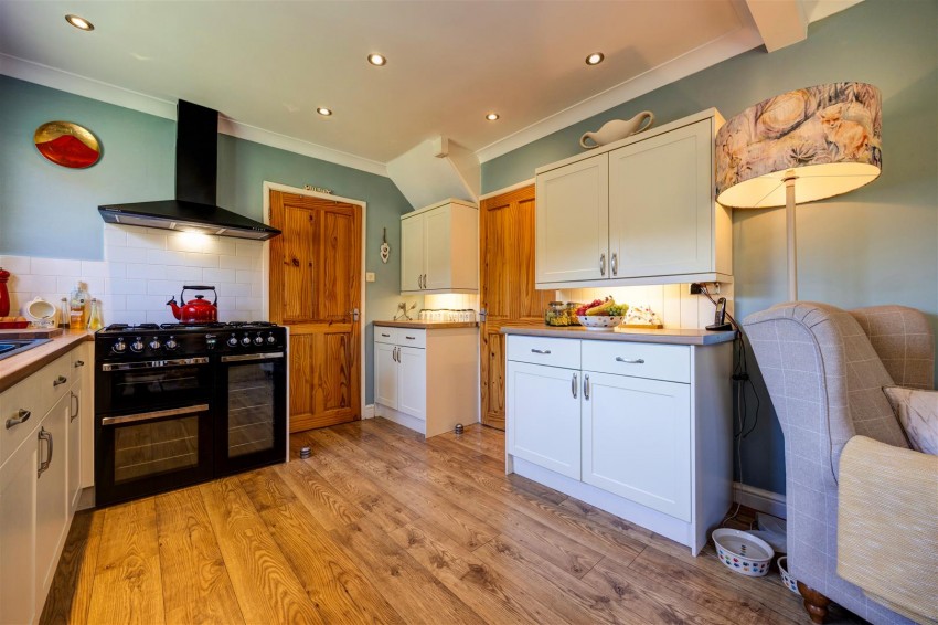 Images for 12 Goodenber Crescent, Bentham