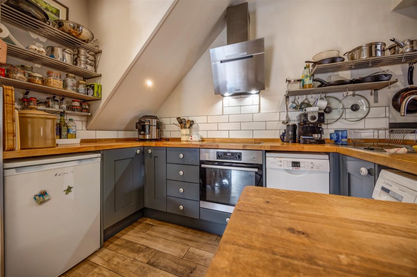 Images for 8 The Terrace, Lower Bentham