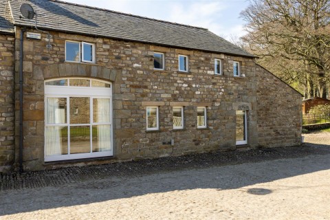 View Full Details for High Meadow Barn, Low Bentham
