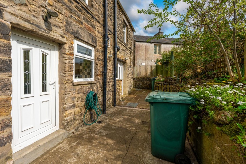 Images for 3 Baynes Cottages, Low Bentham