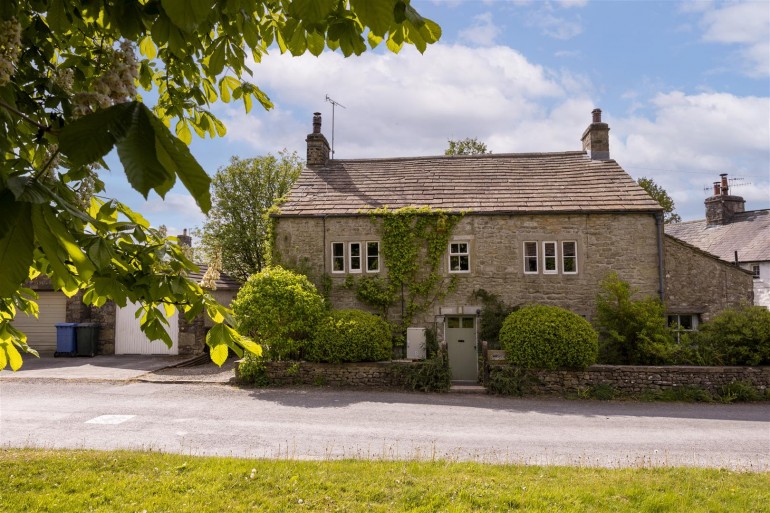 Brookside, Newby