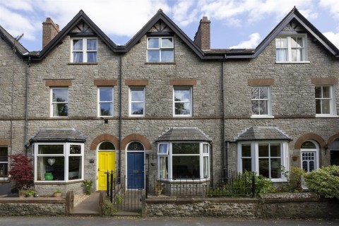 View Full Details for 3 Ivy Mount, Ingleton