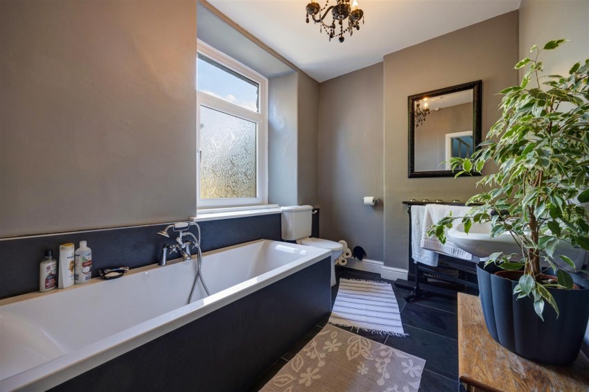 Images for 3 Ivy Mount, Ingleton