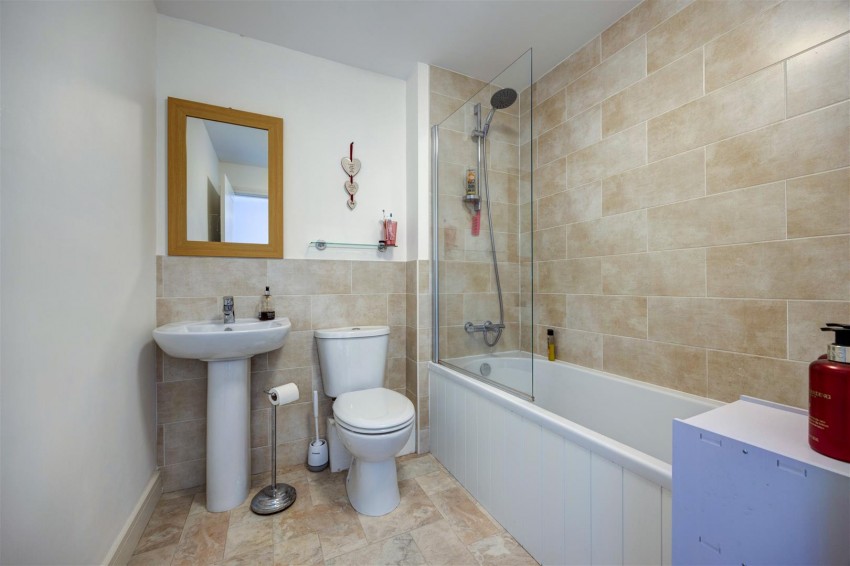 Images for 3 Imperial Court, Ingleton