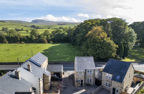 View Full Details for 1 Gill View, Ingleton