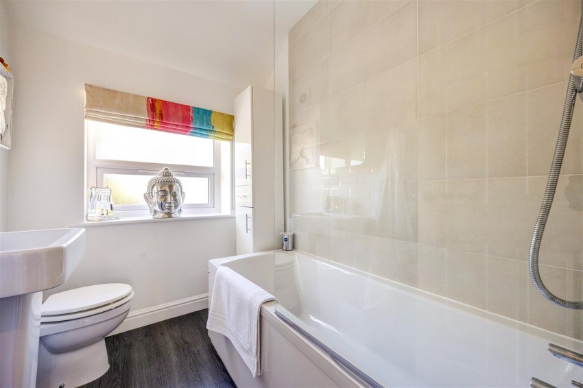 Images for 1 Gill View, Ingleton