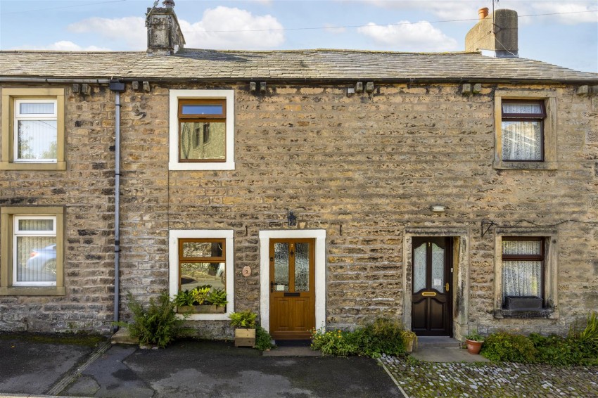 Images for 2 Baynes Cottages, Low Bentham