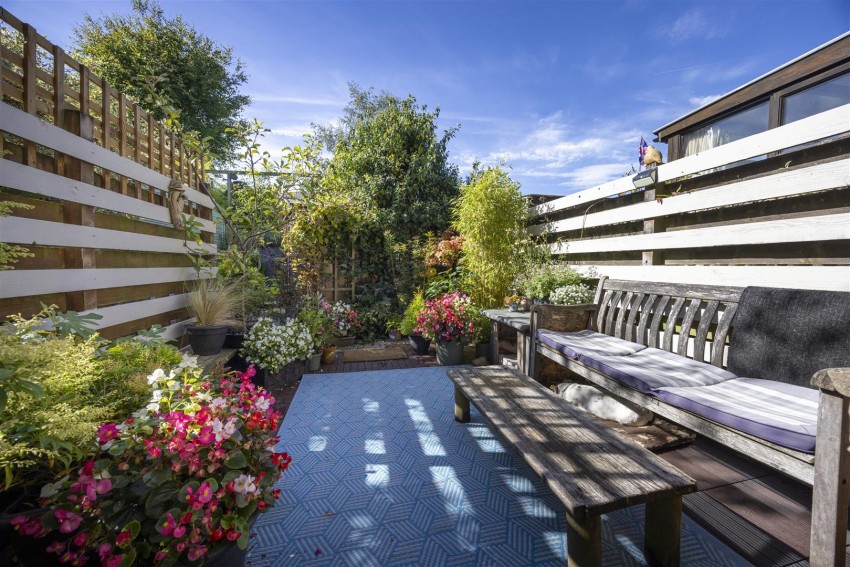 Images for 2 Baynes Cottages, Low Bentham