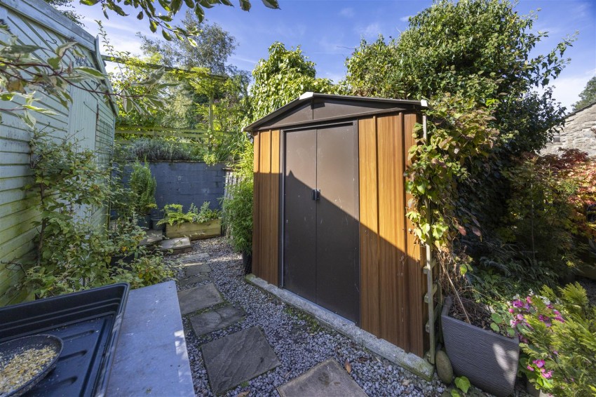 Images for 2 Baynes Cottages, Low Bentham