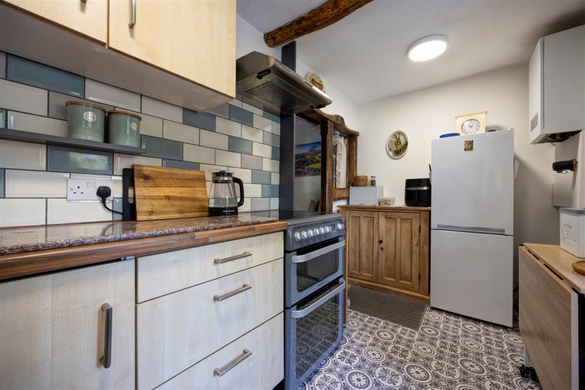 Images for 2 Baynes Cottages, Low Bentham