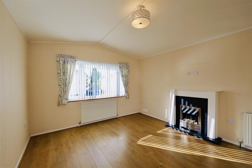 Images for 11 Three Peaks Park, Ingleton