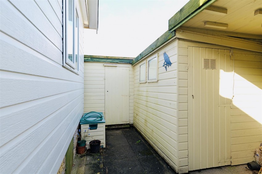 Images for 11 Three Peaks Park, Ingleton