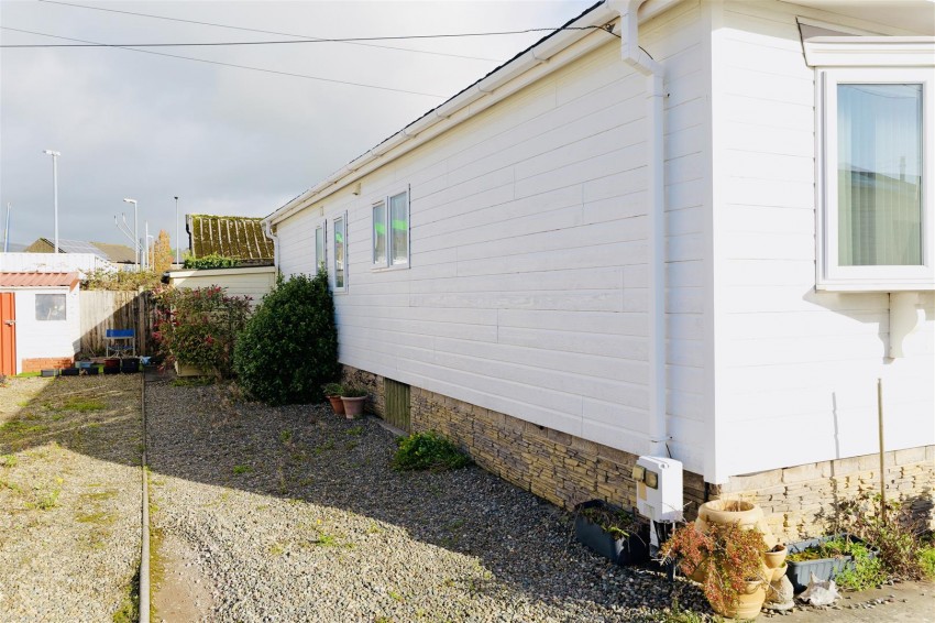 Images for 11 Three Peaks Park, Ingleton