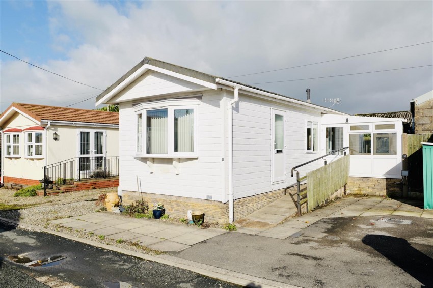 Images for 11 Three Peaks Park, Ingleton