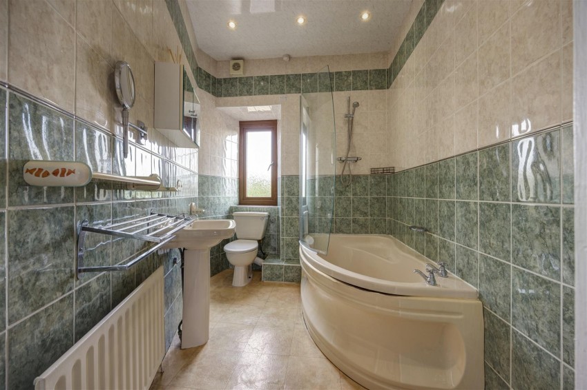 Images for 1 Ivy Mount, Ingleton