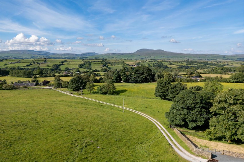 Images for Crow Trees Barn, Mewith, Bentham