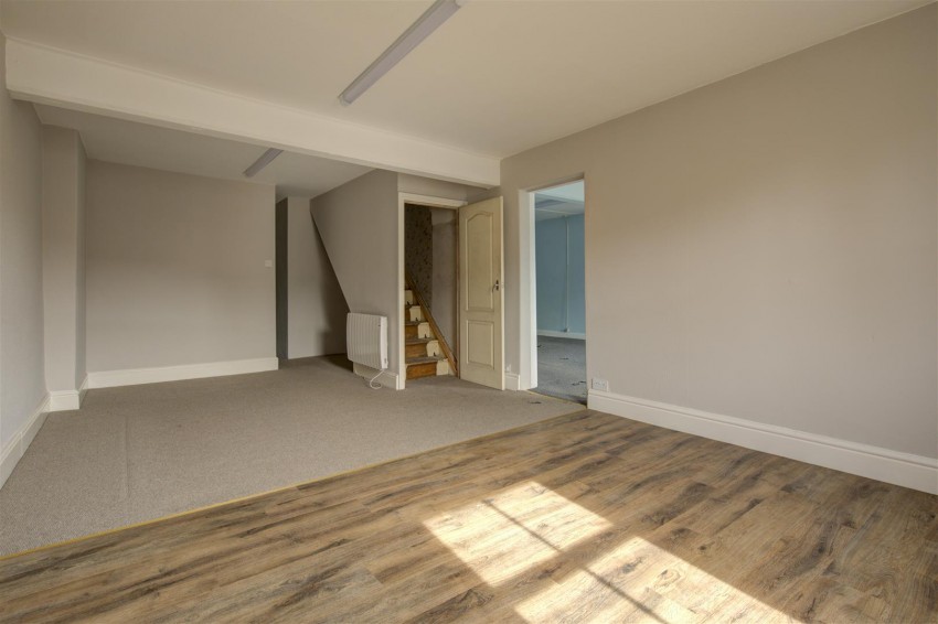 Images for 42 Main Street, Bentham