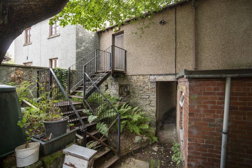 Images for 42 Main Street, Bentham