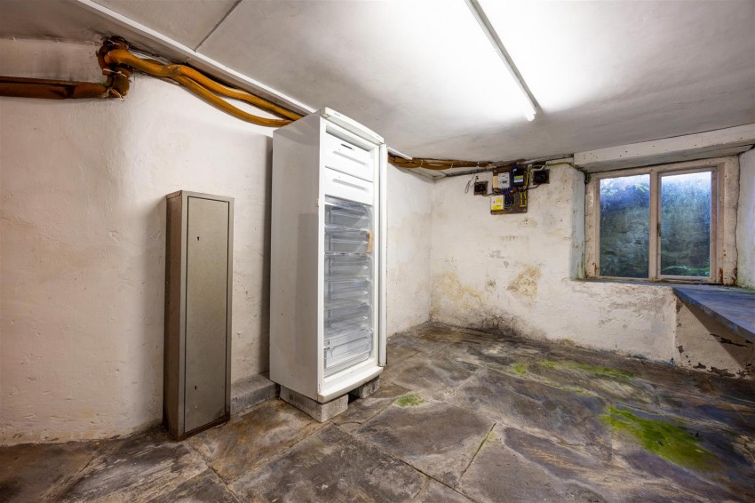 Images for Chesham, High Bentham