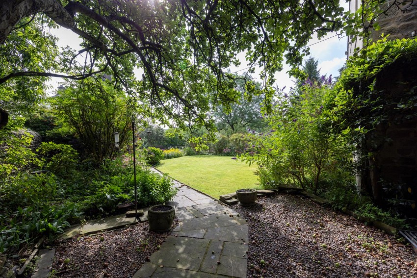 Images for Chesham, High Bentham