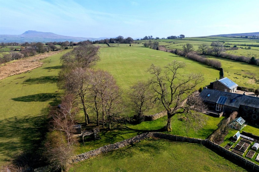 Images for 2 Higher Stockbridge Barn, Tatham