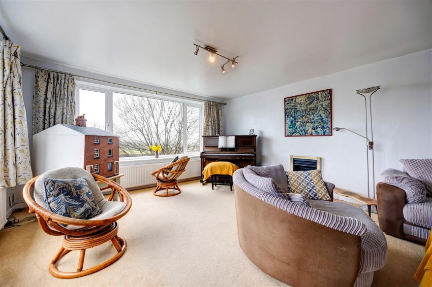 Images for 14 Ingleborough Park Drive, Ingleton