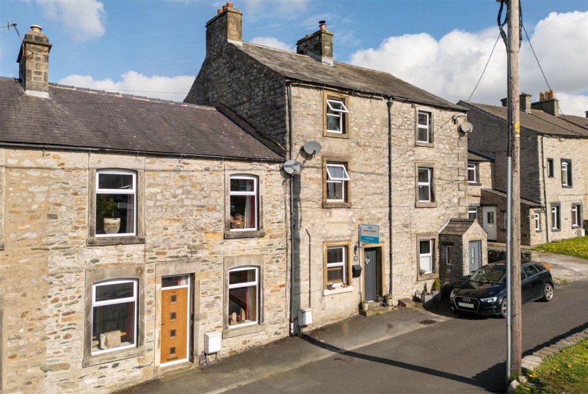Images for 2 Myrtle Cottages, Ingleton