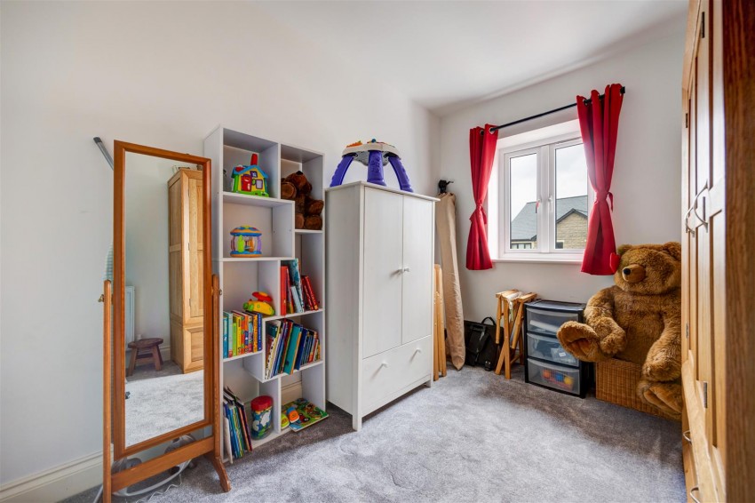 Images for 13 Craggs View, Over Kellet