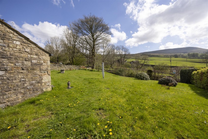 Images for Hill Farmhouse, Cowgill, Sedbergh