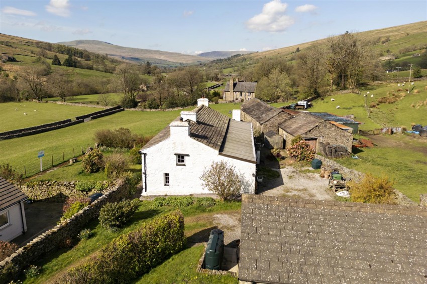 Images for Hill Farmhouse, Cowgill, Sedbergh