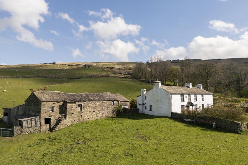Images for Hill Farmhouse, Cowgill, Sedbergh