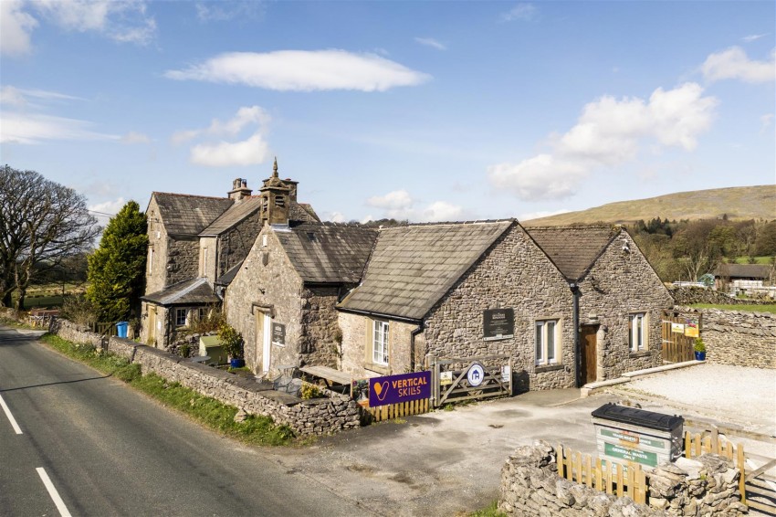 Images for The Old School Bunkhouse, Chapel-le-Dale