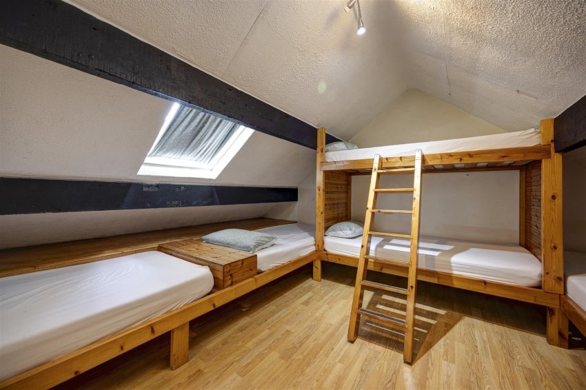 Images for The Old School Bunkhouse, Chapel-le-Dale