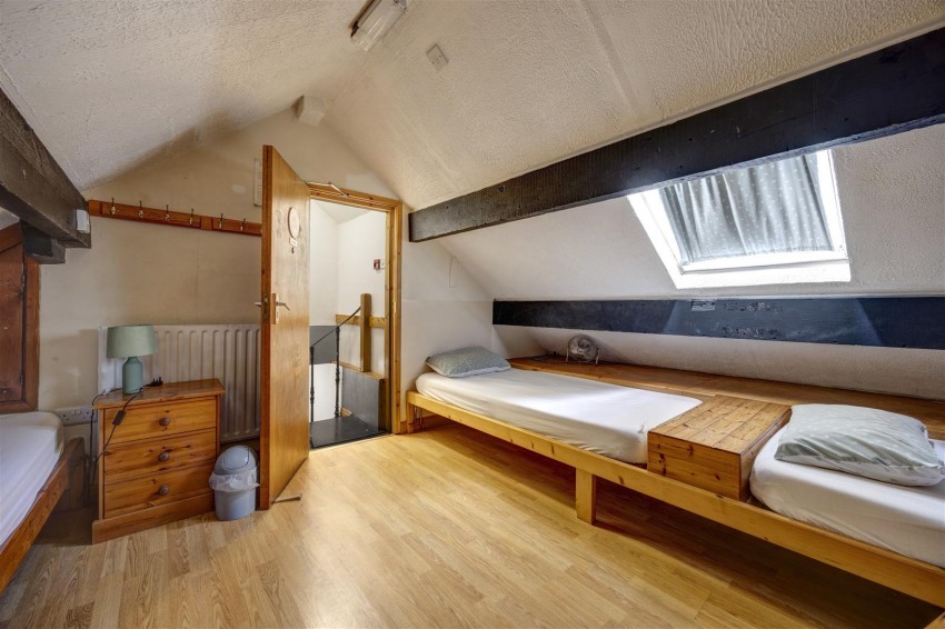 Images for The Old School Bunkhouse, Chapel-le-Dale