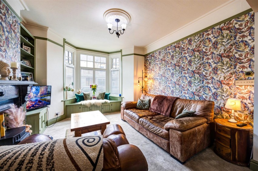 Images for 17 Goodenber Road, Bentham