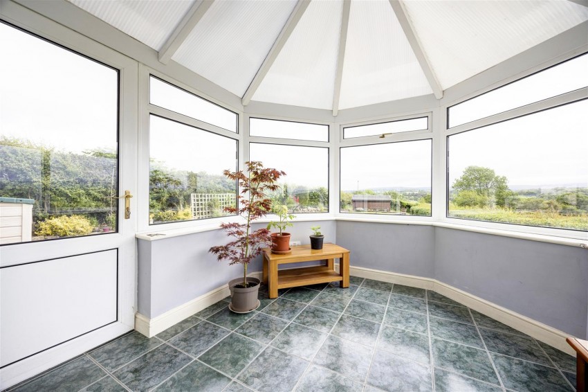 Images for High Wend, Tatham