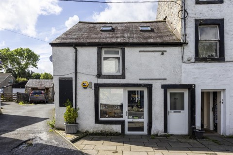 View Full Details for 19 Main Street, Ingleton