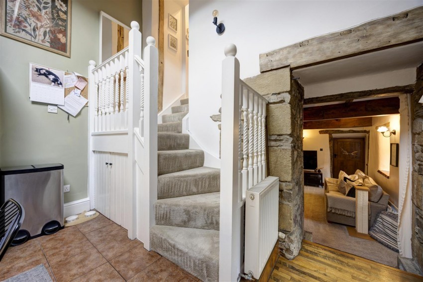 Images for Ingle Byre Cottage, Stainforth